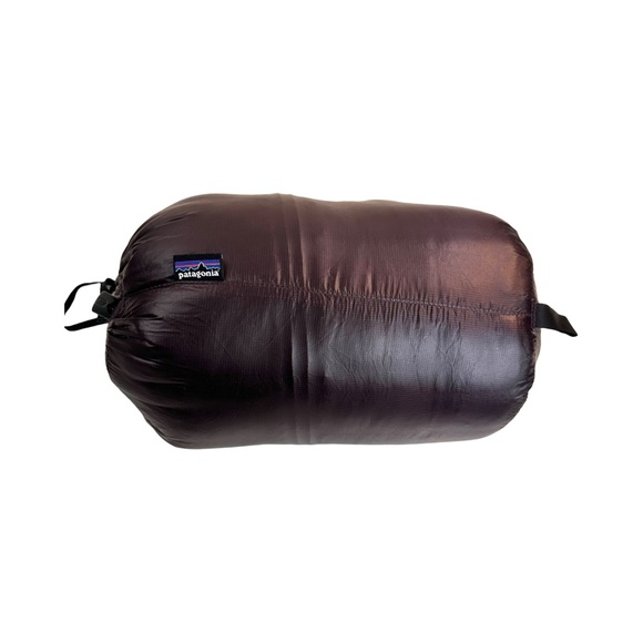 Patagonia Women’s Ultra lightweight Fiona Parka in Dark Ruby Size: S - Picture 16 of 16